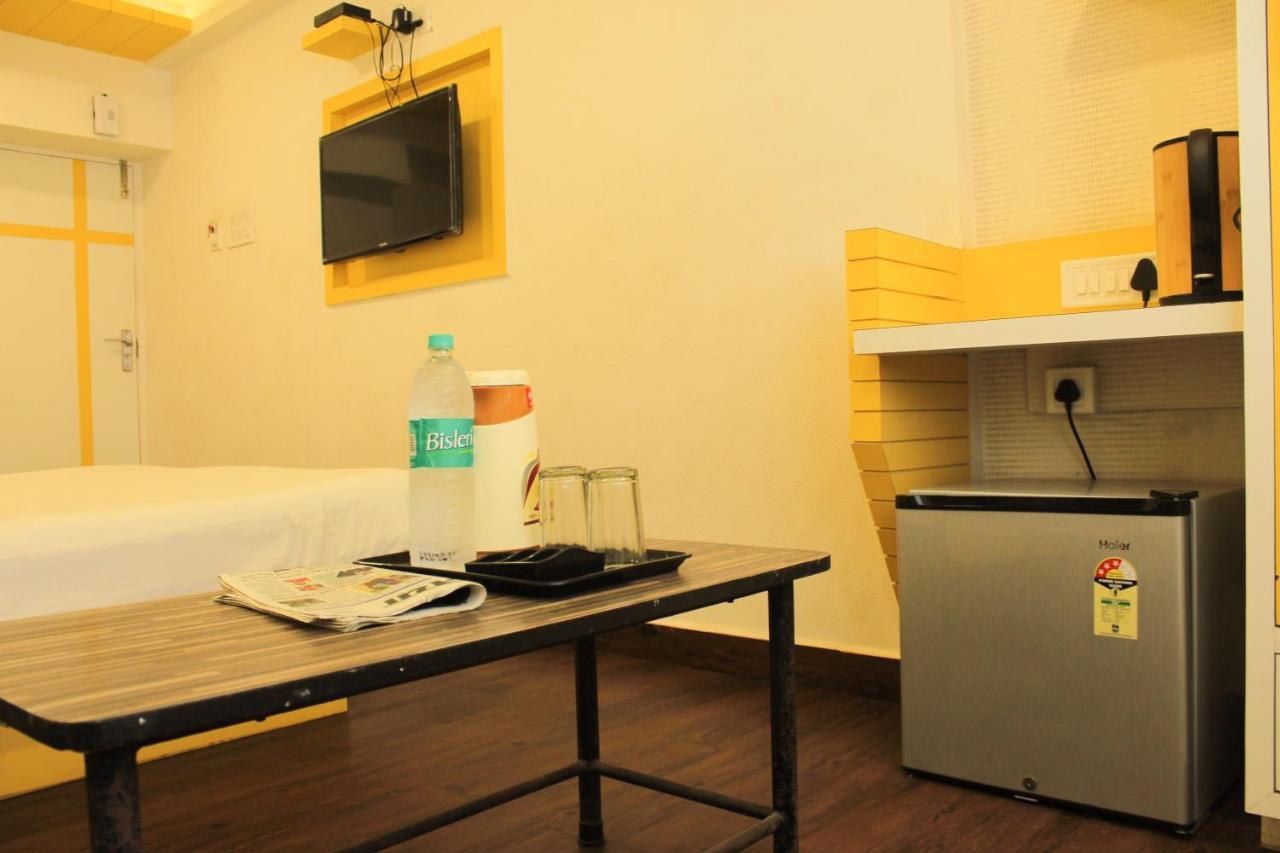 Hotel Maa Sharda Ιντόρ Εξωτερικό φωτογραφία