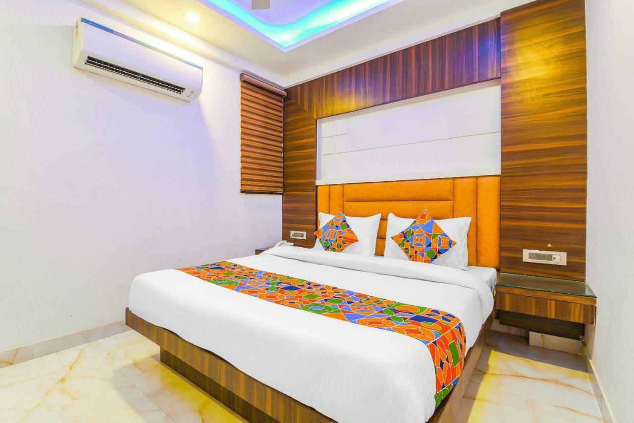Hotel Maa Sharda Ιντόρ Εξωτερικό φωτογραφία